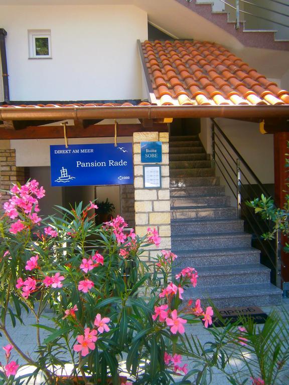 Bed & Breakfast Pansion Rade Hotel Pirovac Exterior foto